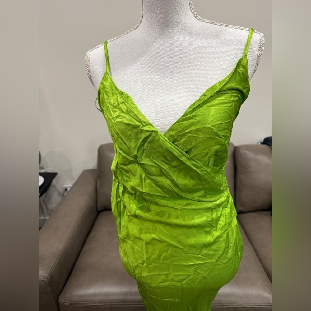 Zara Vibrant Lime Midi Dress Size XS Viral Trendy  Fun Flirty Date Party Vibrant